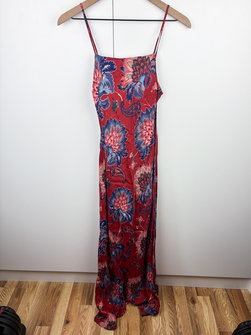 Farm Rio Luang Red Maxi Dress Blue Tropical Floral Bias Slip Resort Aloha Small - Picture 2 of 9